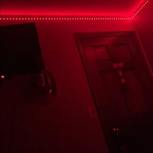 Meet your Posher, Chloe